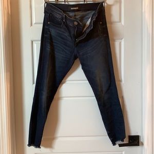Express skinny jeans, size 6 short